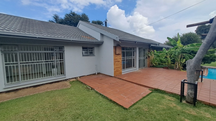 5 Bedroom Property for Sale in Universitas Ridge Free State